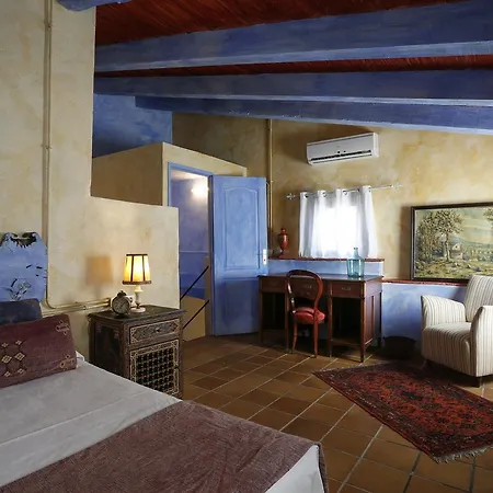 Hotel Blau *